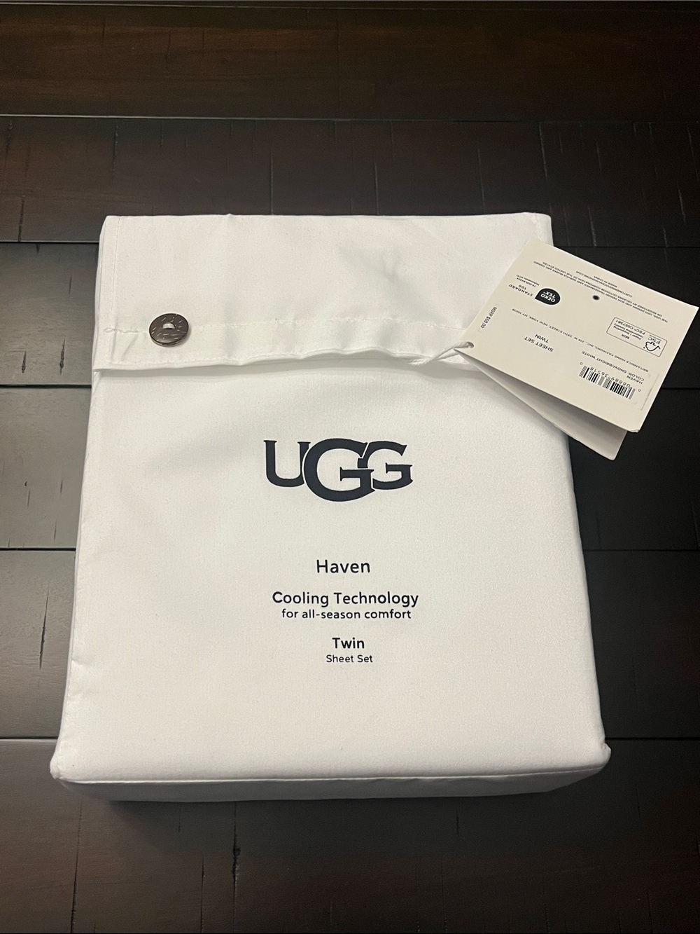 Ugg Haven Twin Sheet Set Flat, Fitted, 1 Pillowcase Cooling Technology White
